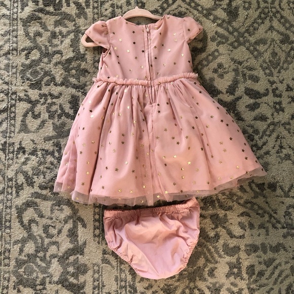 Carter’s Metallic ⭐️ Dress/Bloomer Set - Picture 2 of 2